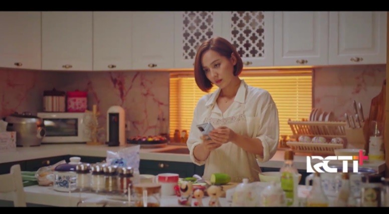  Yoon Hee dan Seo Jin Bekerja Sama, Simak Selengkapnya di The Penthouse