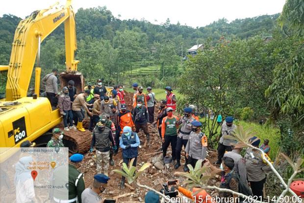 Update Longsor Nganjuk, 13 Korban Meninggal Dunia dan 6 Orang Masih Hilang 