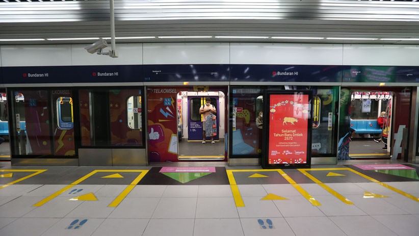 Mulai Hari Ini, MRT Jakarta Beroperasi Sampai Pukul 21.30 WIB
