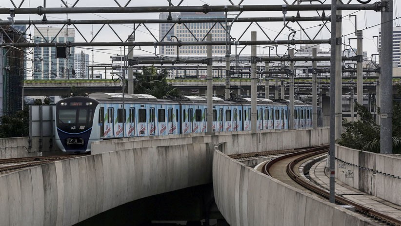 Operasional MRT Jakarta Gangguan karena Aliran Listrik Terputus, Penumpang Dievakuasi