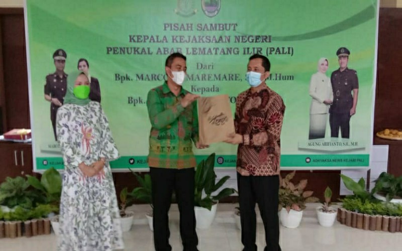 Pisah Sambut Kejari PALI Disertai Serah Terima Kasus Menonjol