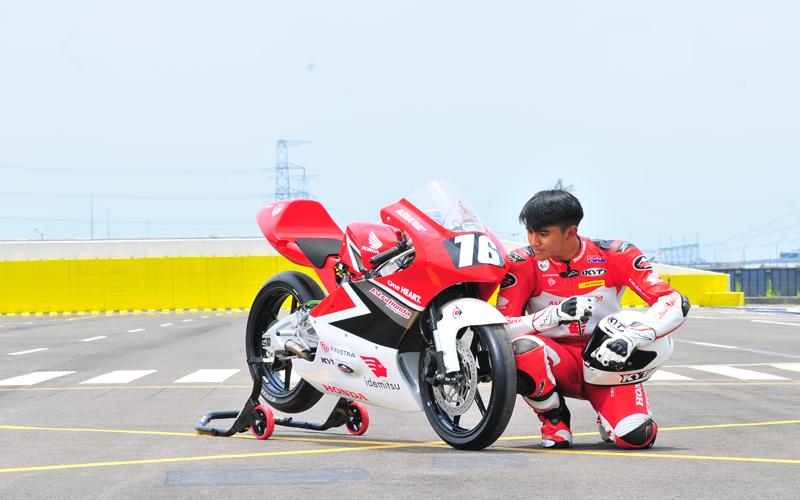 AHRT Kembali Tunjuk Mario Suryo Aji untuk Mentas di CEV Moto3