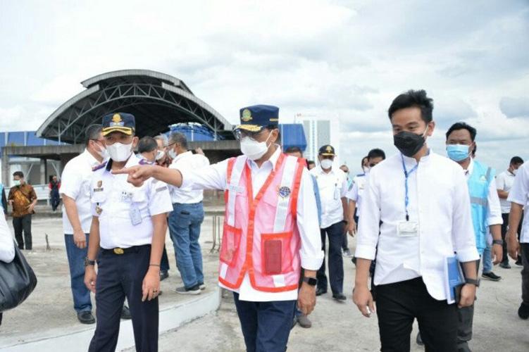 Tinjau Revitalisasi Terminal Tipe A Tirtonadi Solo, Menhub: Ada Potensi Luar Biasa