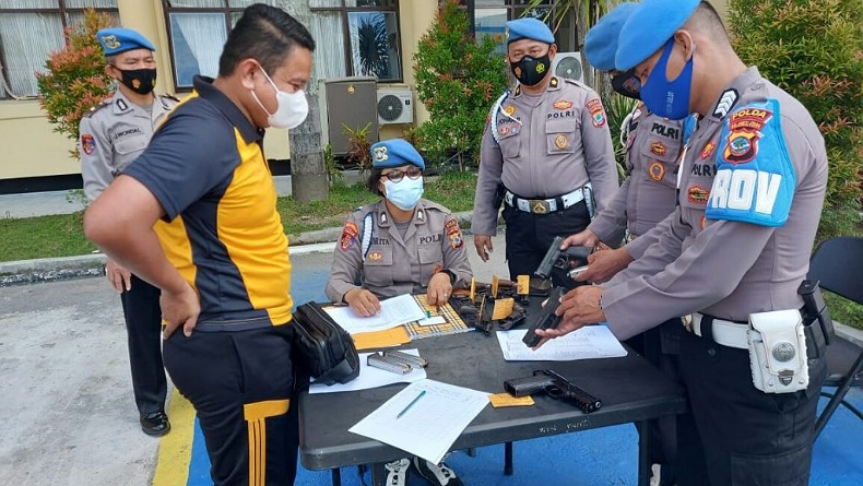 Propam Polda Sulut Periksa Puluhan Senjata Api