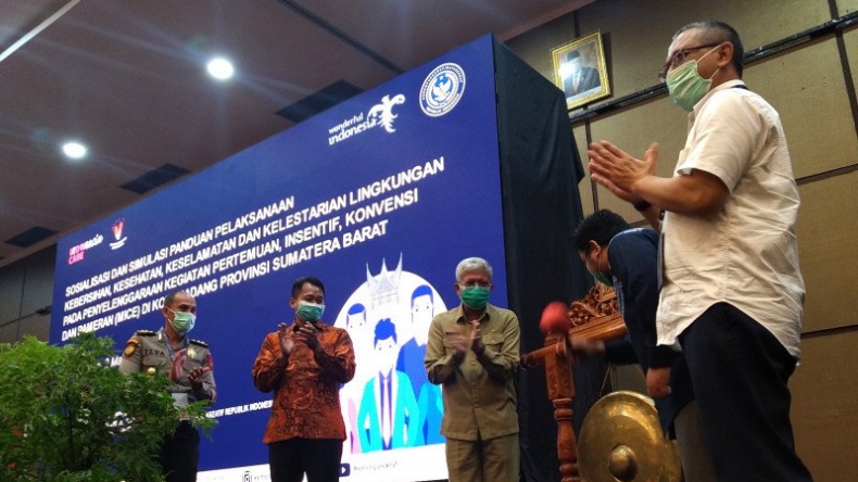 Kemenparekraf Sosialisasikan Panduan Pariwisata MICE di Sumbar