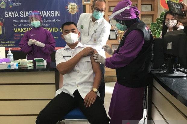 Guru di Gunungkidul Mendapat Prioritas Vaksin Tahap Kedua