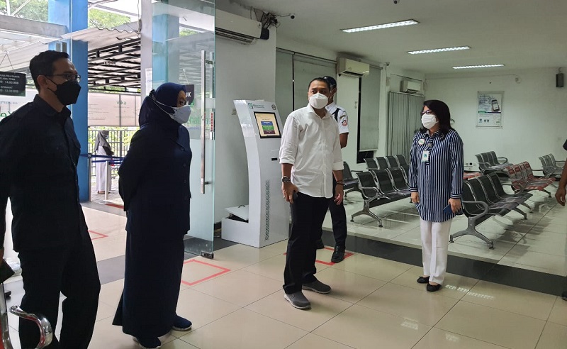 Pemkot Surabaya Tanggung Beban BPJS Warga yang Berhenti Bekerja 