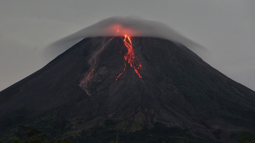 Deretan Gunung Berapi Paling Aktif di Indonesia, Nomor 4 Picu Tsunami Dahsyat