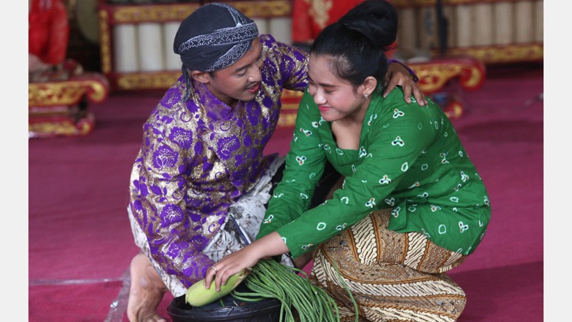 Contoh Naskah Cerita Ludruk Jawa Timur 