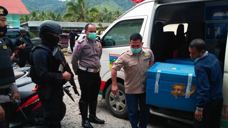 Pemkab Solok Selatan Terima 80 Vial Vaksin Covid-19