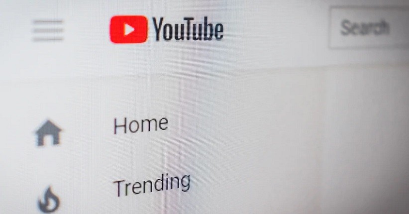  YouTube Pertimbangkan Buka Kembali Akun Donald Trump