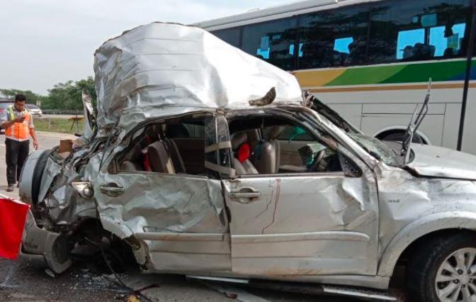 Terios Tabrak Pembatas Jalan di Tol Cipali, 1 Orang Tewas dan 5 Luka-Luka