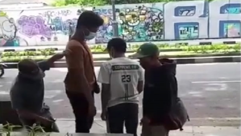 Polisi Kantongi Identitas Tiga Copet di Alun-alun Bandung yang Viral di Medsos