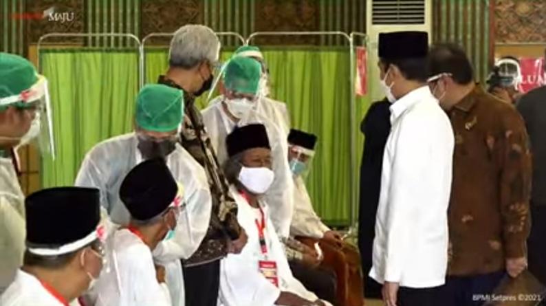 Presiden Jokowi Berharap Vaksinasi Covid-19 Dapat Lindungi  Ulama dan Pemuka Agama