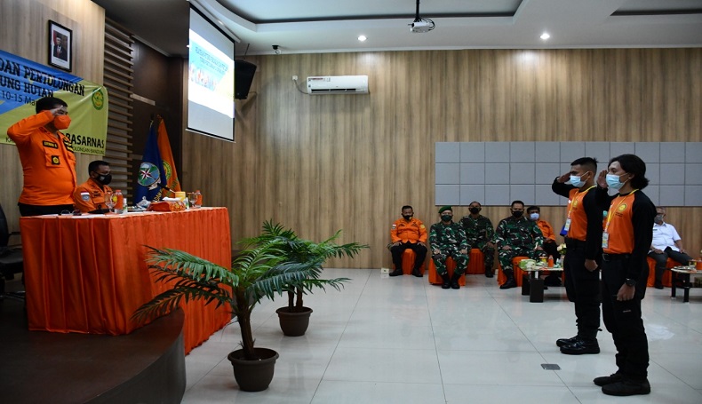 Basarnas Bandung Gembleng 50 Potensi SAR soal Pertolongan di Gunung Hutan
