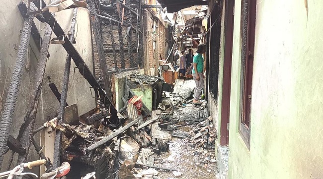 Kebakaran di Kwitang Jakpus Hanguskan Puluhan Rumah, Warga Butuh Bantuan