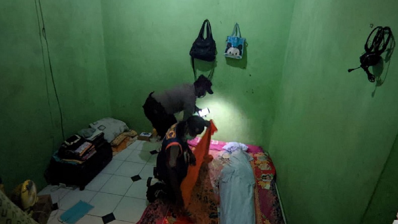 Geger, Pria di Mojokerto Simpan Jenazah Istri di Kamar Kos karena Tak Punya Uang