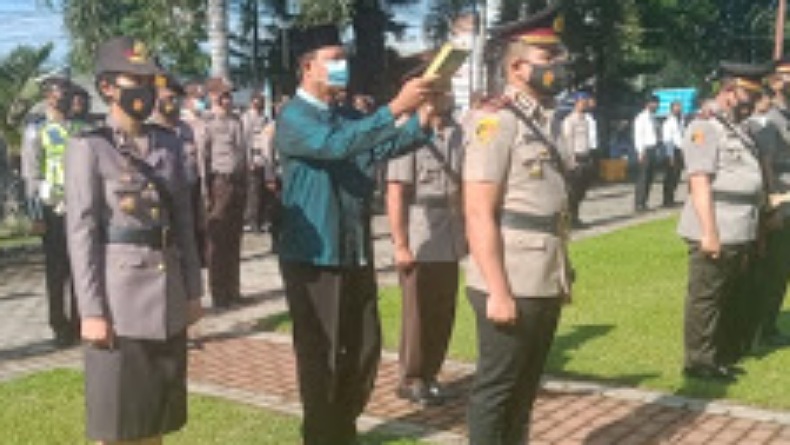 Mutasi Jabatan, Kapolres Bitung Lantik 3 Kapolsek