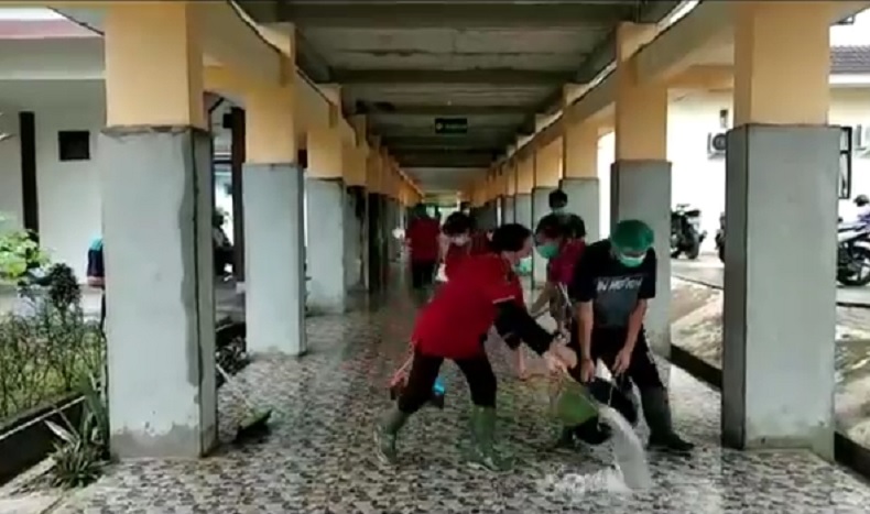 Penyebab RSUD Ade M Djoen Sintang Terendam Banjir Diduga karena Drainase Buruk