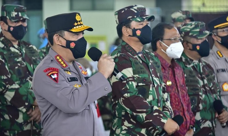 Pulihkan Pariwisata Bali, Panglima TNI dan Kapolri Perintahkan Keroyokan Vaksinasi