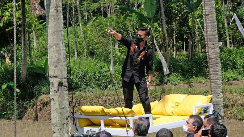 Cegah Harga Anjlok, Mentan Minta Bulog Serap Gabah Petani