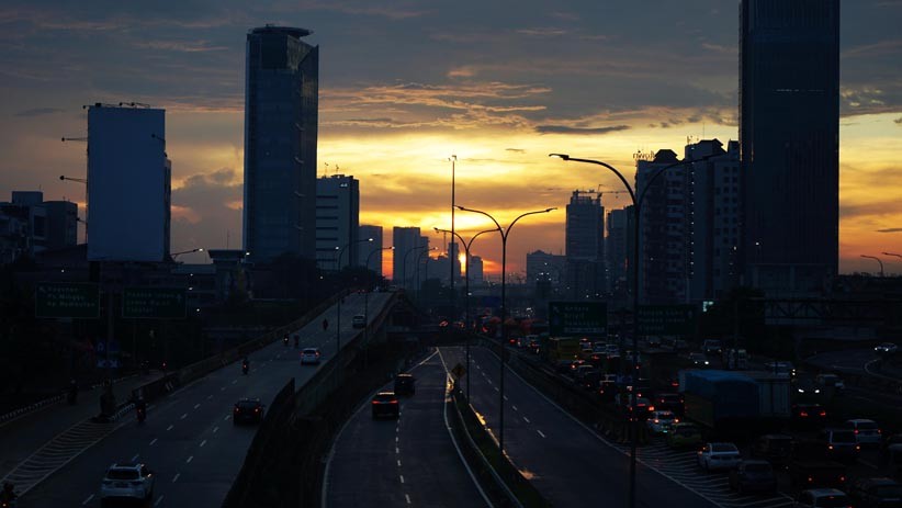 Asap Karhutla Terdeteksi di Langit Jakarta selama 6 Jam, Berada di Ketinggian 4 Km