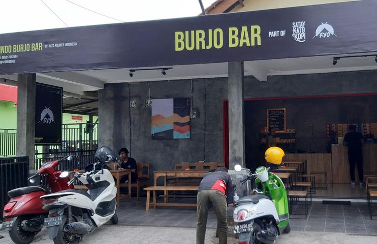 Sukses Bintangi Ikatan Cinta, Arya Saloka Kembangkan Bisnis Kuliner di Yogyakarta