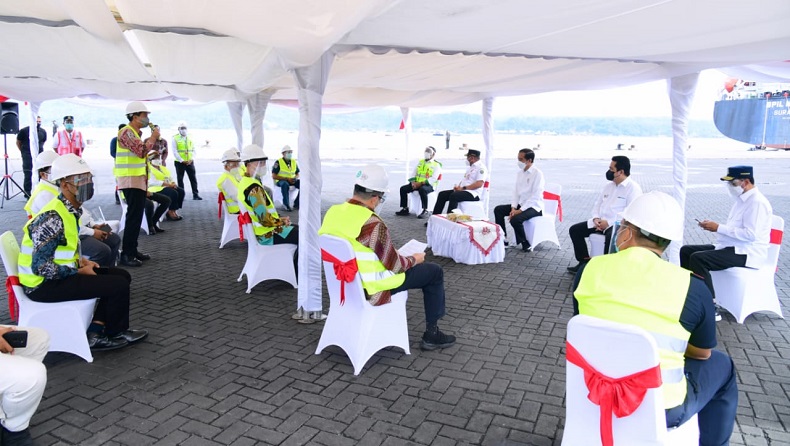 Kunjungi Pelabuhan Yos Sudarso Maluku, Jokowi: Kita Akan Bangun Ambon New Port