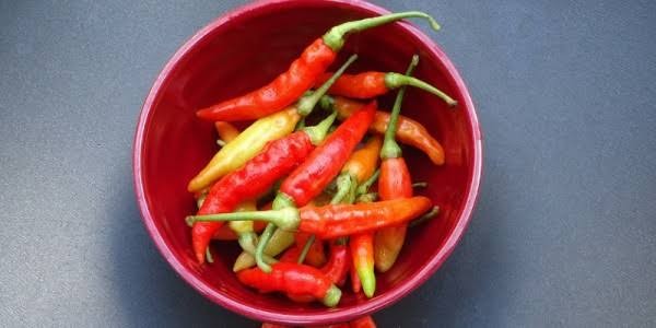 Jelang Ramadan, Harga Cabai Masih di Atas Rp100.000 per Kg
