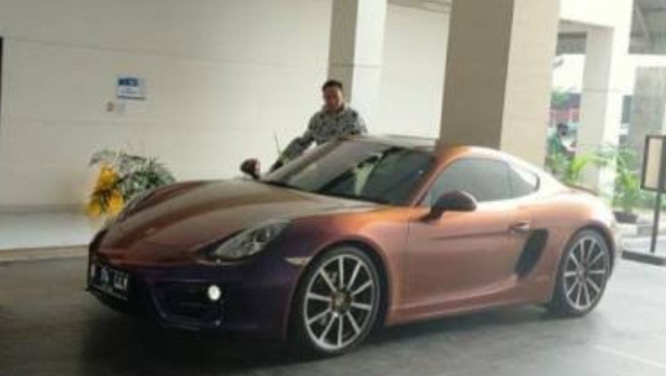 Makna di Balik Pelat Nomor Mobil Denny Cagur B 74 LLY, Ternyata Nama sang Ayah  