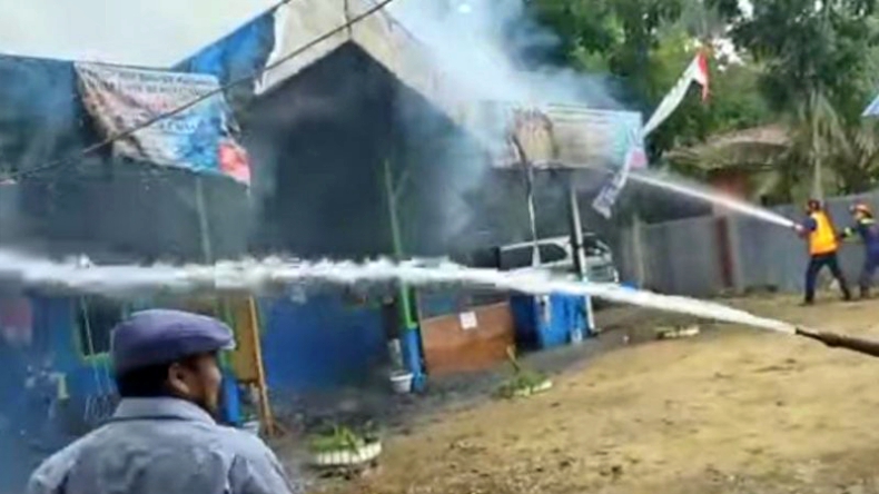 Kantor PDAM Bengkayang Terbakar, Seluruh Berkas Hangus