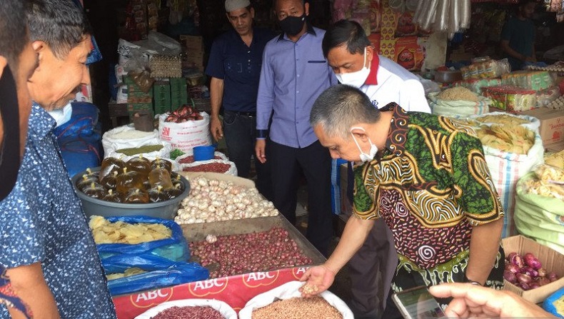 Jelang Ramadan, Disperindag Aceh Pantau Harga Sembako di Pasar Induk Lambaro