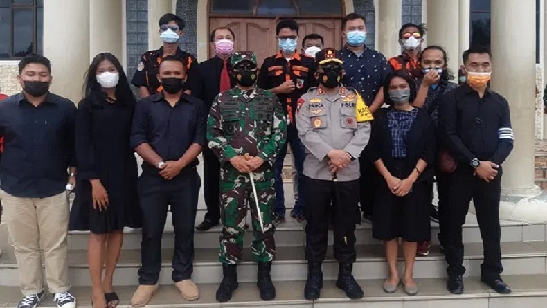 Kapolda Sumut dan Pangdam I/BB Pantau Pelaksaan Jumat Agung di Parapat