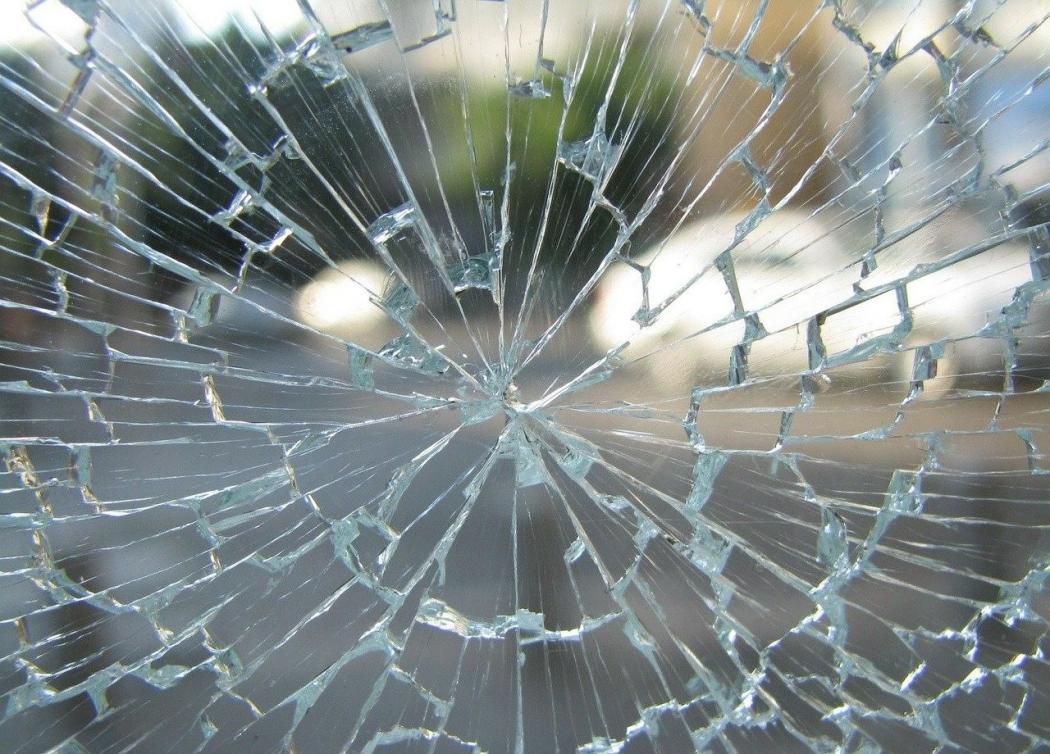 Truk Tabrak Bus di Jalan Tol, 11 Orang Tewas Belasan Lain Luka-Luka