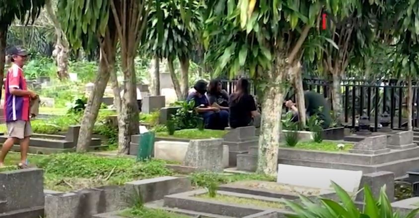 Ziarah Jelang Ramadan, Satgas Covid-19 Medan Minta Masyarakat Terapkan Prokes