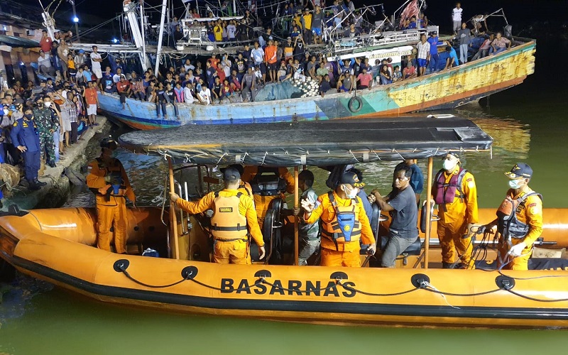 Tabrakan Kapal di Perairan Indramayu, 15 Orang Masih Hilang