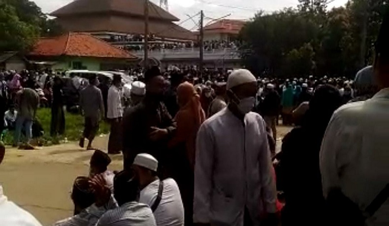 Santri Kenang Sosok Abuya Uci Turtusi, Ulama Karismatik di Tangerang