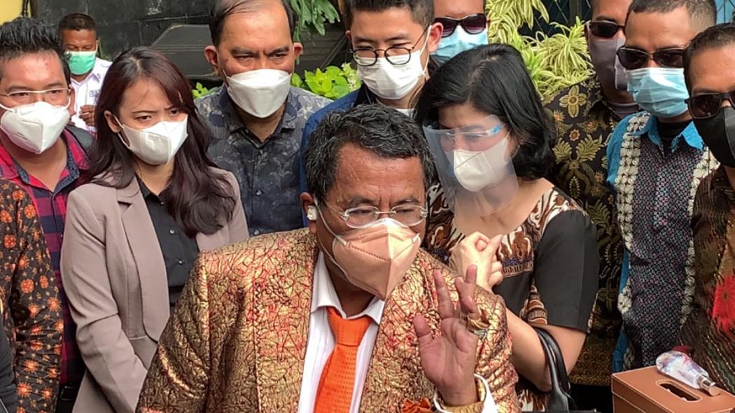 Hotman Paris Serang Balik Hotma Sitompul Soal Harta Gana-Gini   
