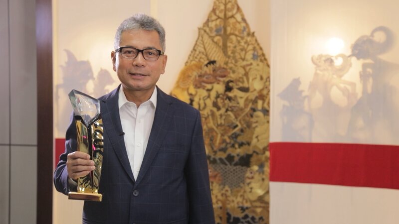 BRI Raih Penghargaan The Best CEO dan Best Innovative Company pada iNews Maker Awards 2021