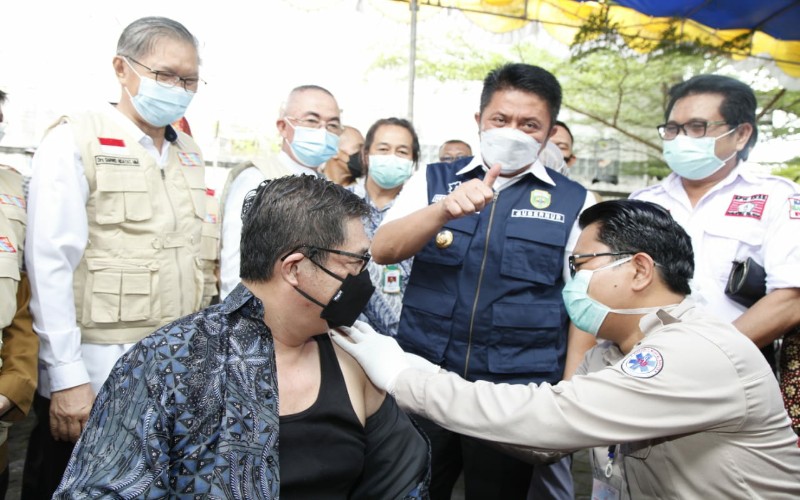 Orang Sumsel Tolak Vaksin dan Pemeriksaan Terancam Denda Rp1 Juta
