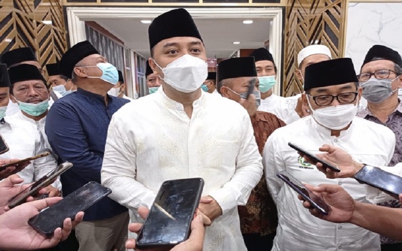Siswa Miskin Surabaya Bebas Biaya Operasional, Wali Kota: Kalau Ada Pungutan Laporkan 