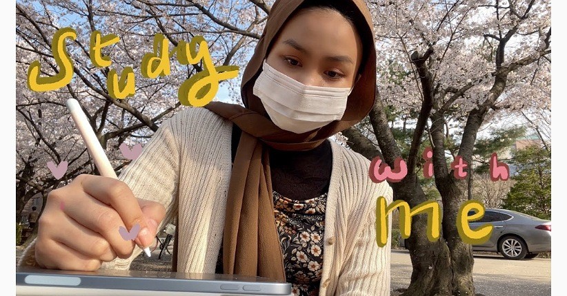 Jadi Mahasiswa Korea, Asyik Belajar sambil Menikmati Keindahan Bunga Sakura