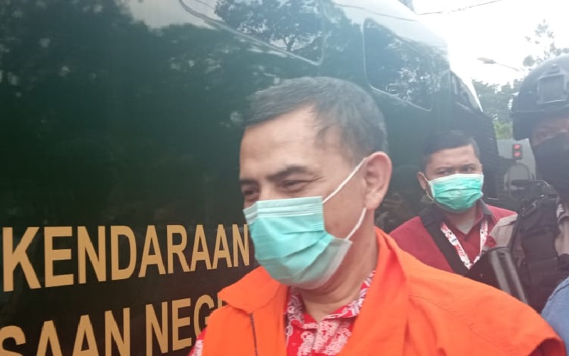 Wali Kota Cimahi Nonaktif Ajay Didakwa Terima Suap Rp1,6 Miliar