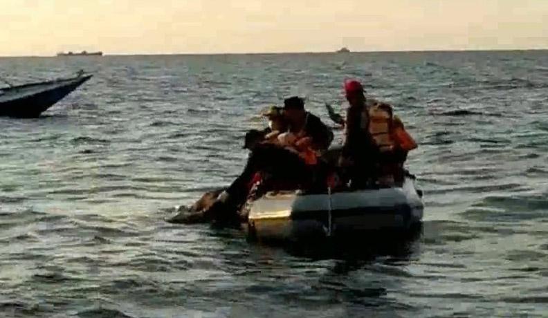 Asyik Mancing, Nelayan Ini Terkejut Temukan Mayat Mengapung di Perairan Jepara