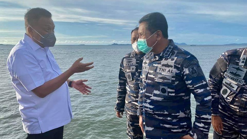 Gubernur Olly Bersama Wakasal Ahmad Heri Tinjau Lokasi Rencana Pembangunan Sekolah TNI AL di Likupang