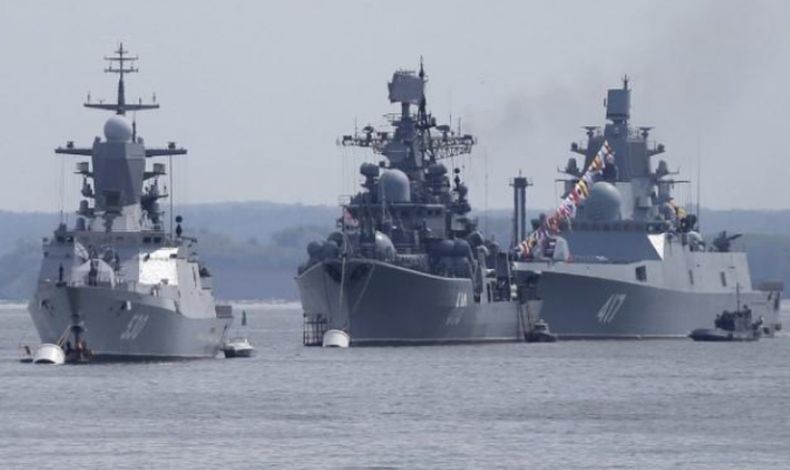 Rusia Ancam Tembak Kapal Perang Asing yang Menyusup Pasca-Insiden dengan AL AS di Pasifik