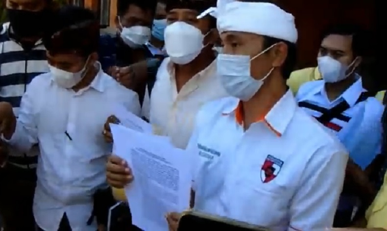 Sebarkan Ceramah Desak Made Darmawati, Akun Istiqomah TV Dilaporkan ke Polda Bali