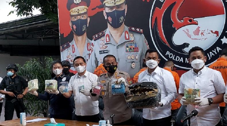 Kirim 5.385 Butir Ekstasi, WN Nigeria Dibekuk Polisi