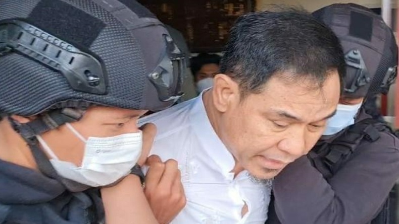 Pengacara Habib Rizieq Shihab Munarman Ditangkap Densus 88, Ini Sepak Terjangnya