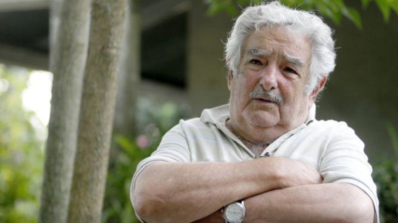 Mantan Presiden Uruguay Dilarikan ke Rumah Sakit karena Tersedak Tulang Ikan 